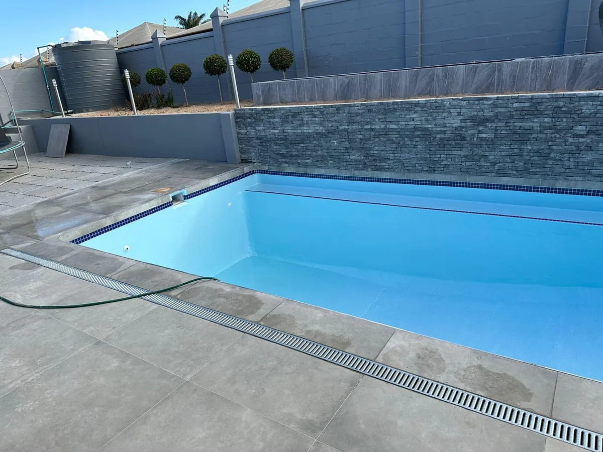 Pool & Decking by Kwelanga Builders
